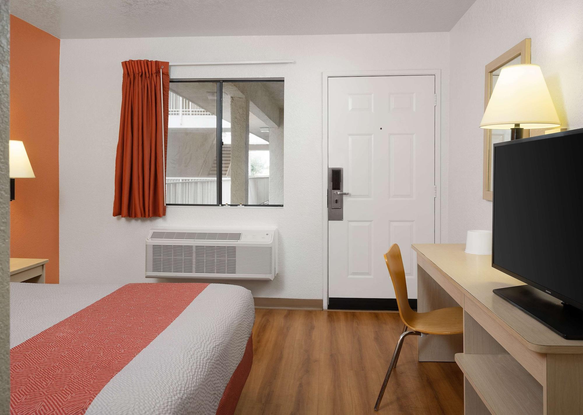 Motel 6-Buena Park, Ca - Knotts Berry Farm - Disneyland Eksteriør bilde