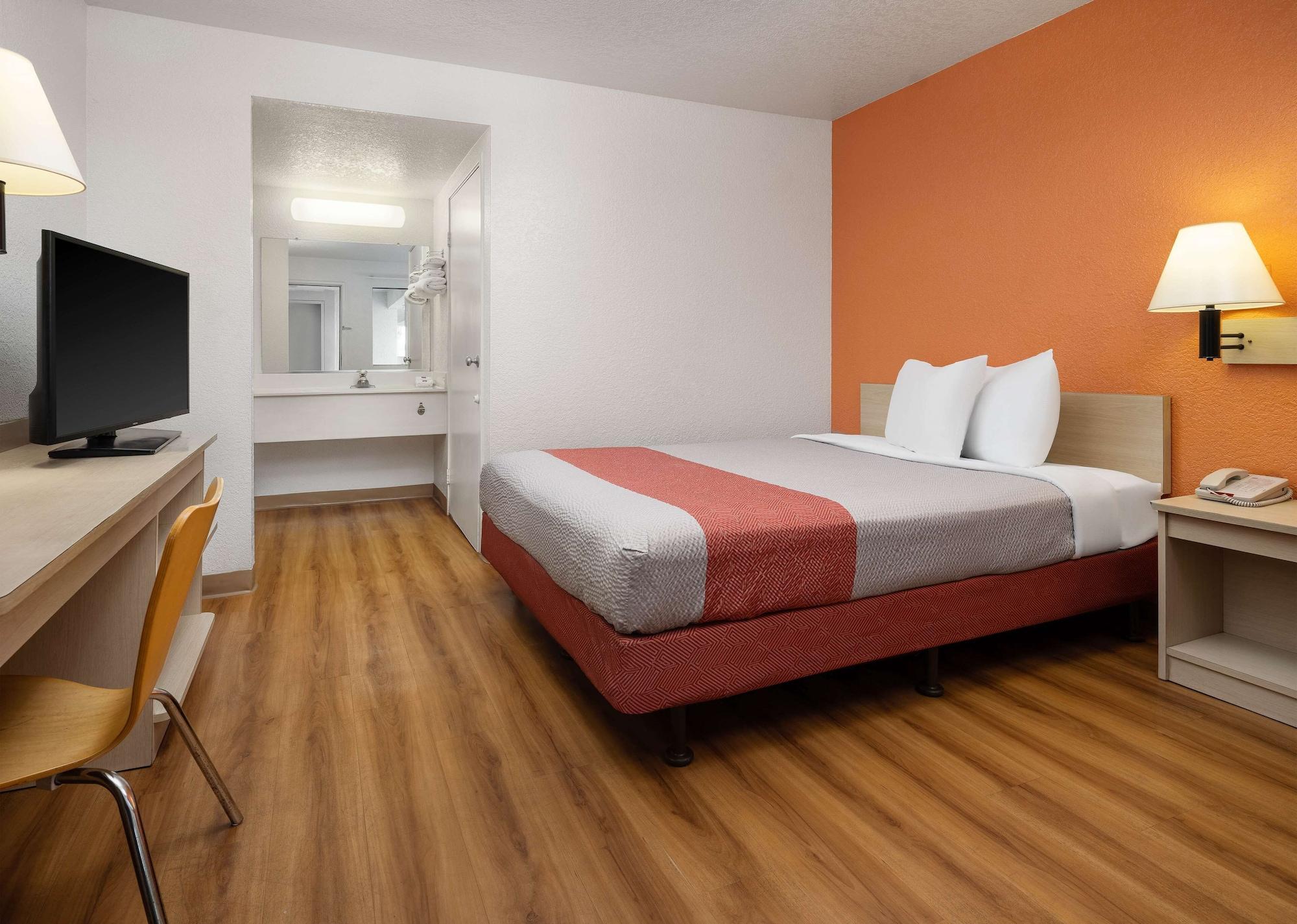 Motel 6-Buena Park, Ca - Knotts Berry Farm - Disneyland Eksteriør bilde