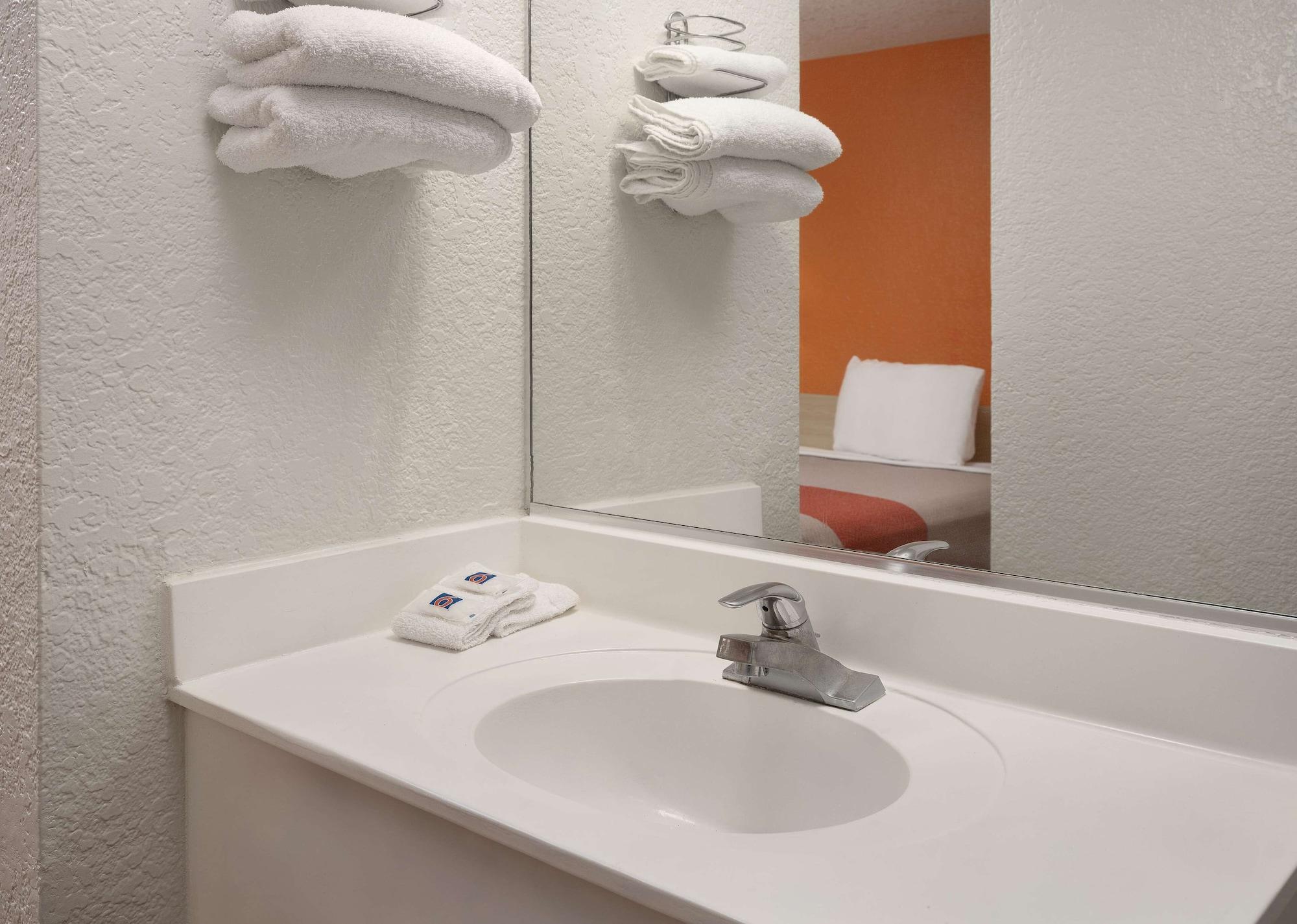 Motel 6-Buena Park, Ca - Knotts Berry Farm - Disneyland Eksteriør bilde