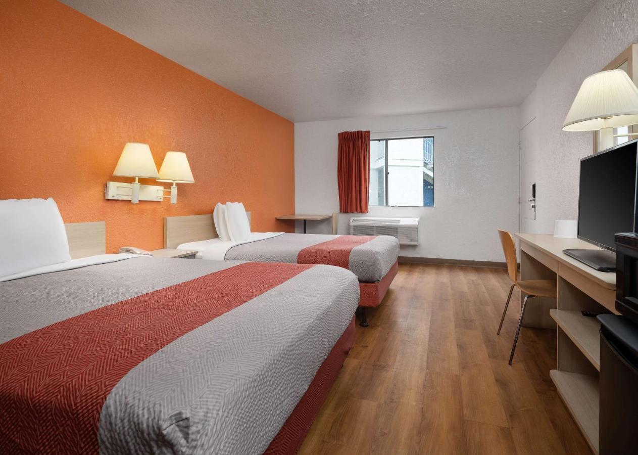 Motel 6-Buena Park, Ca - Knotts Berry Farm - Disneyland Eksteriør bilde