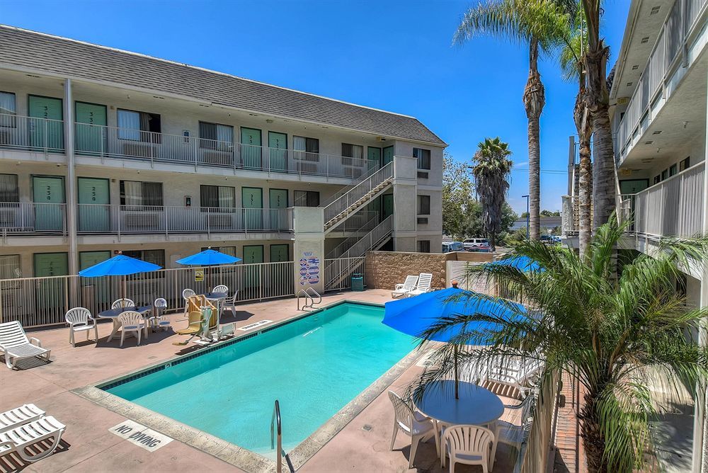 Motel 6-Buena Park, Ca - Knotts Berry Farm - Disneyland Eksteriør bilde