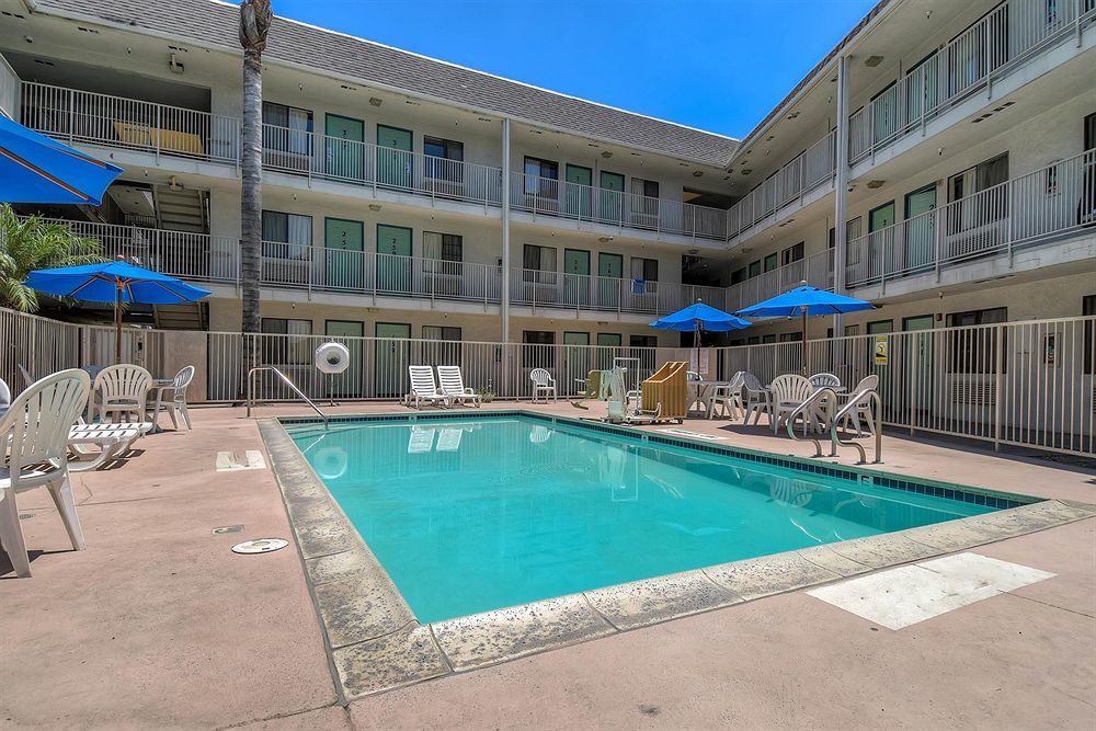 Motel 6-Buena Park, Ca - Knotts Berry Farm - Disneyland Eksteriør bilde